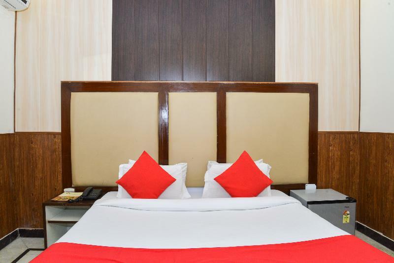 Fabhotel Jindal Palace Near Igi Airport New Delhi Ngoại thất bức ảnh