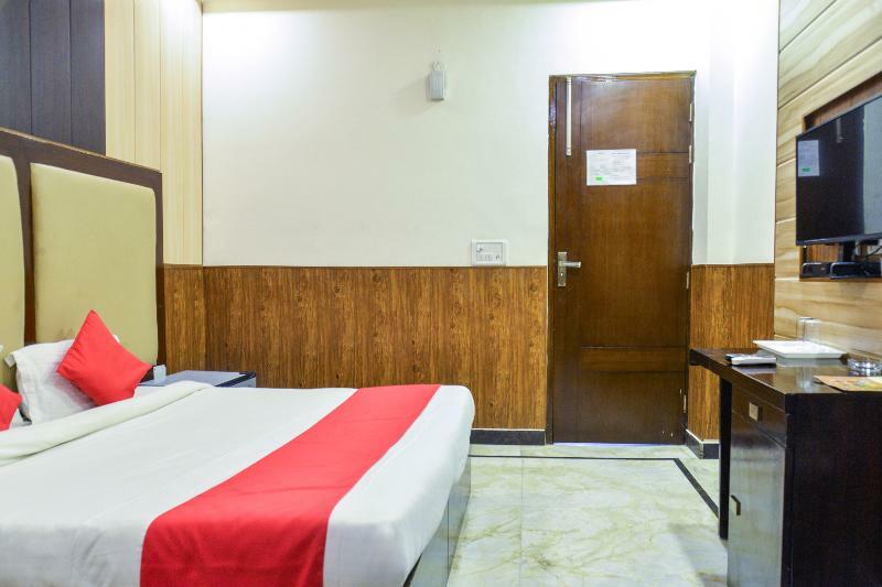 Fabhotel Jindal Palace Near Igi Airport New Delhi Ngoại thất bức ảnh
